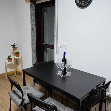Casa Rigo En Sigueeiro, Cerca De Santiago De Compostela Sigueiro