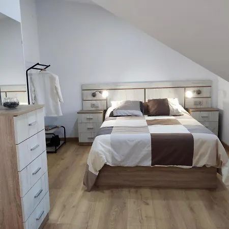 Casa Rigo En Sigueeiro, Cerca De Santiago De Compostela * Sigueiro