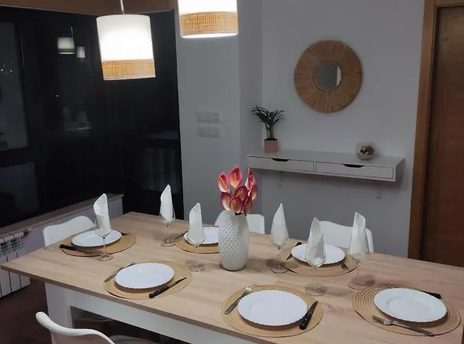 Casa Rigo En Sigueeiro, Cerca De Santiago De Compostela Feriehus