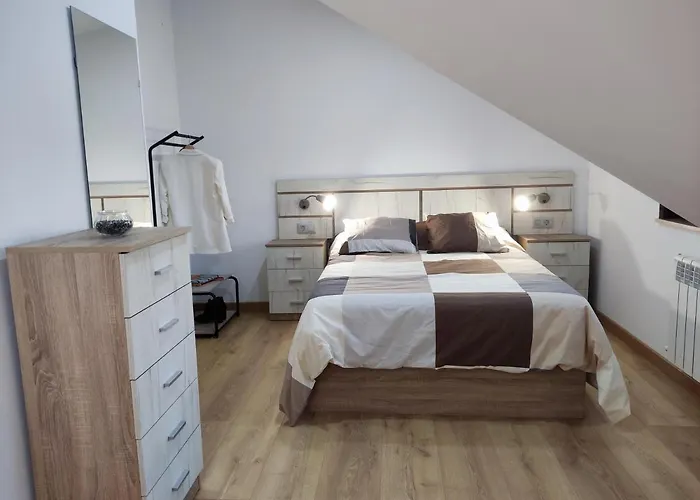 Casa Rigo En Sigueeiro, Cerca De Santiago De Compostela * Sigueiro